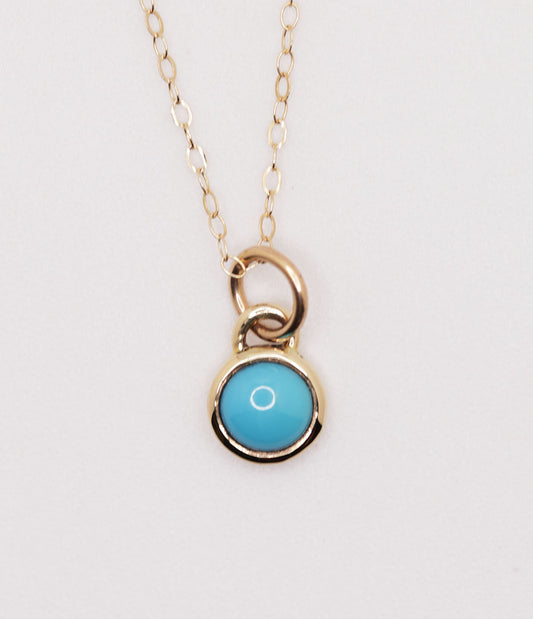 Turquoise Cabachon Pendant (14K Yellow Gold)