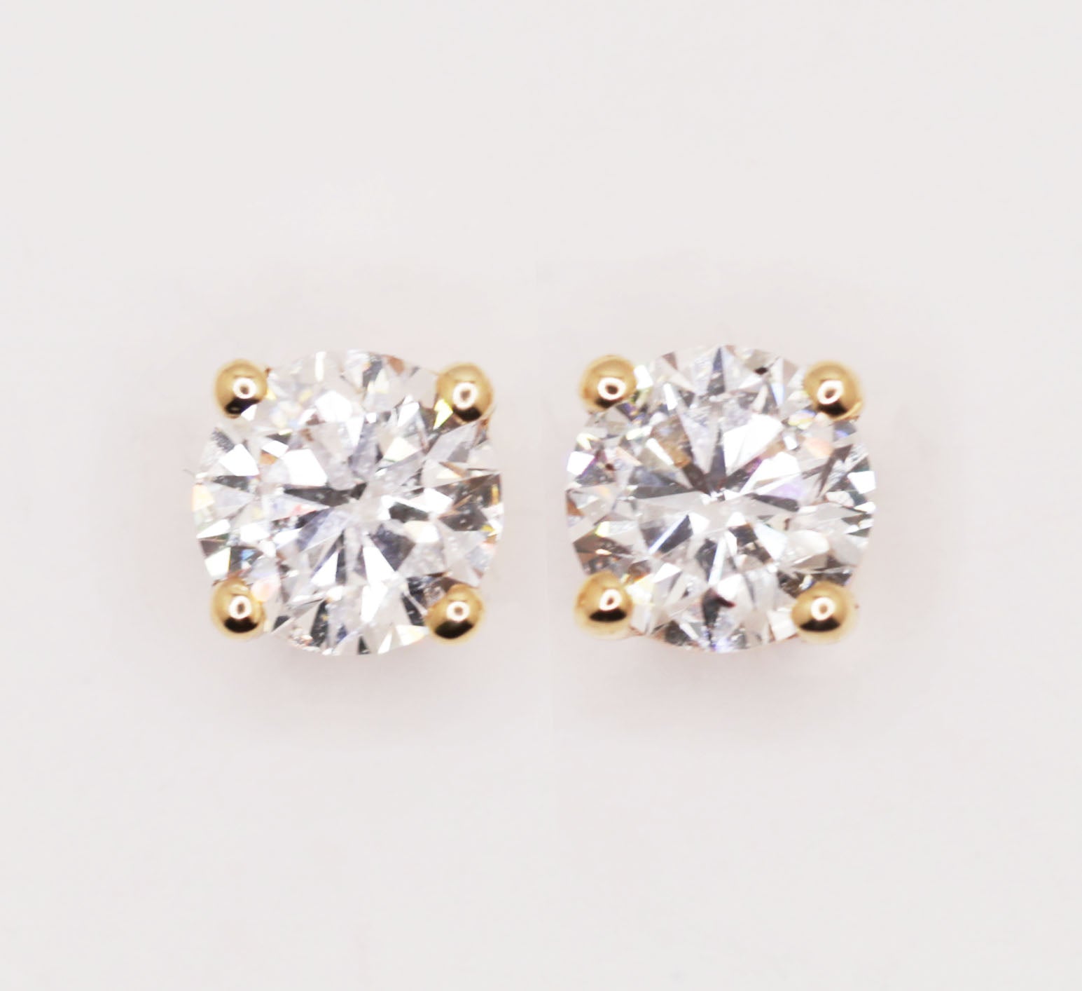 0.5ctw Lab-Grown Diamond Studs (14K Yellow Gold)