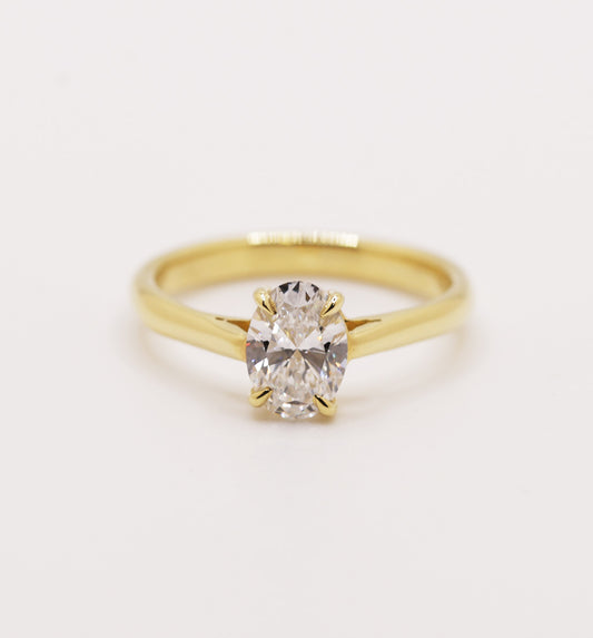 Oval Solitaire Lab-Grown Diamond 0.96ct (18K Yellow Gold)