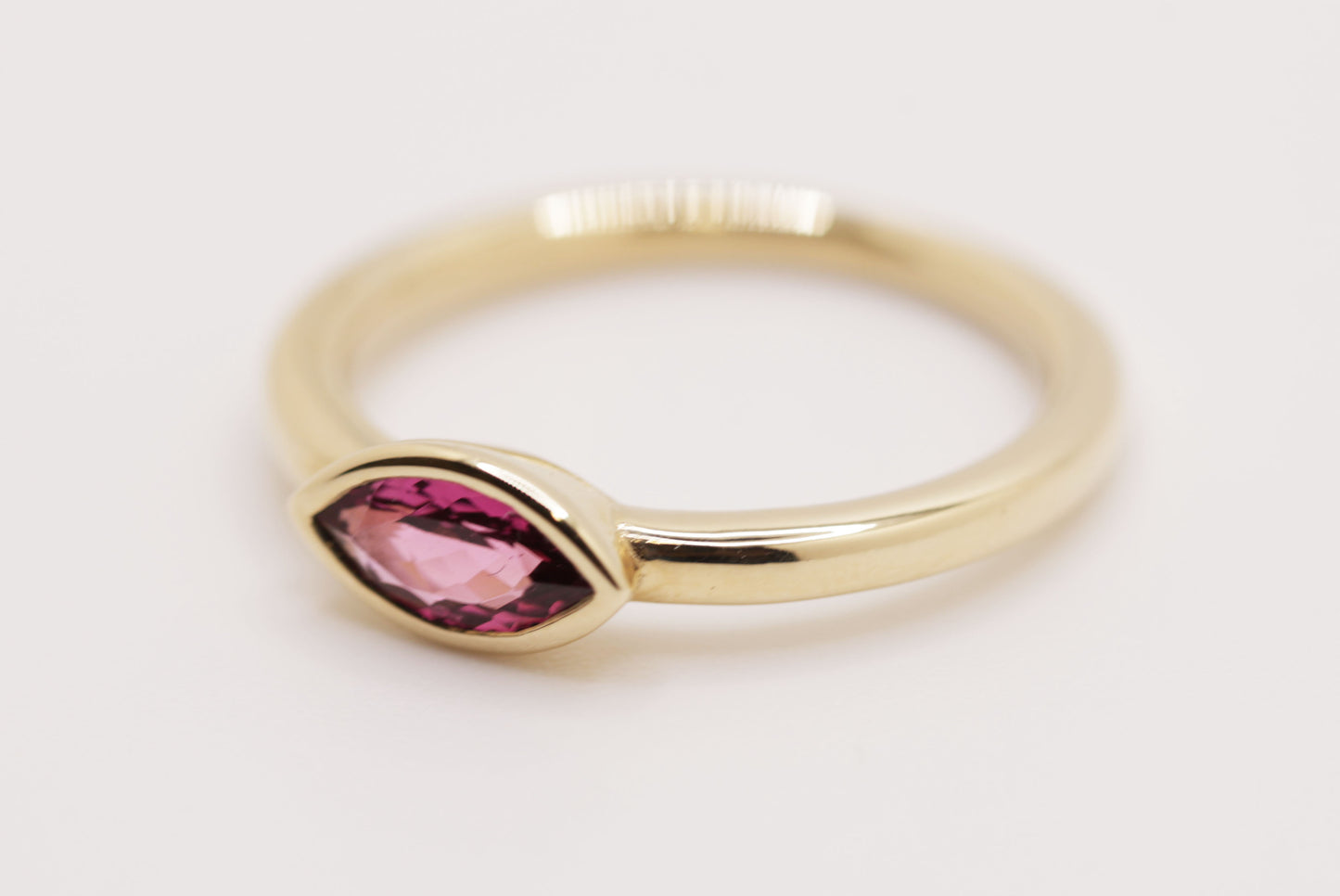 Pink Tourmaline Signet Ring (14K Yellow Gold)