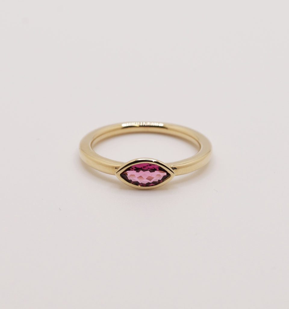 Pink Tourmaline Signet Ring (14K Yellow Gold)