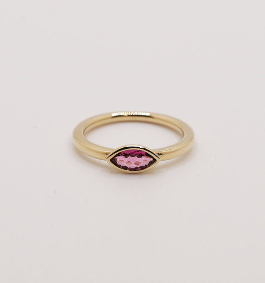 Pink Tourmaline Signet Ring (14K Yellow Gold)